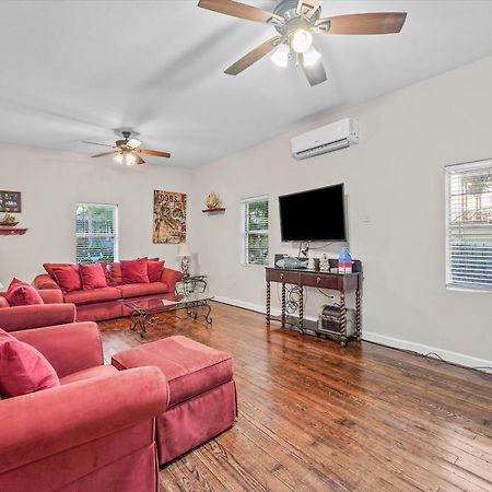 Tranquil Getaway In The Heart Of Galveston, Pets Welcome Eksteriør billede