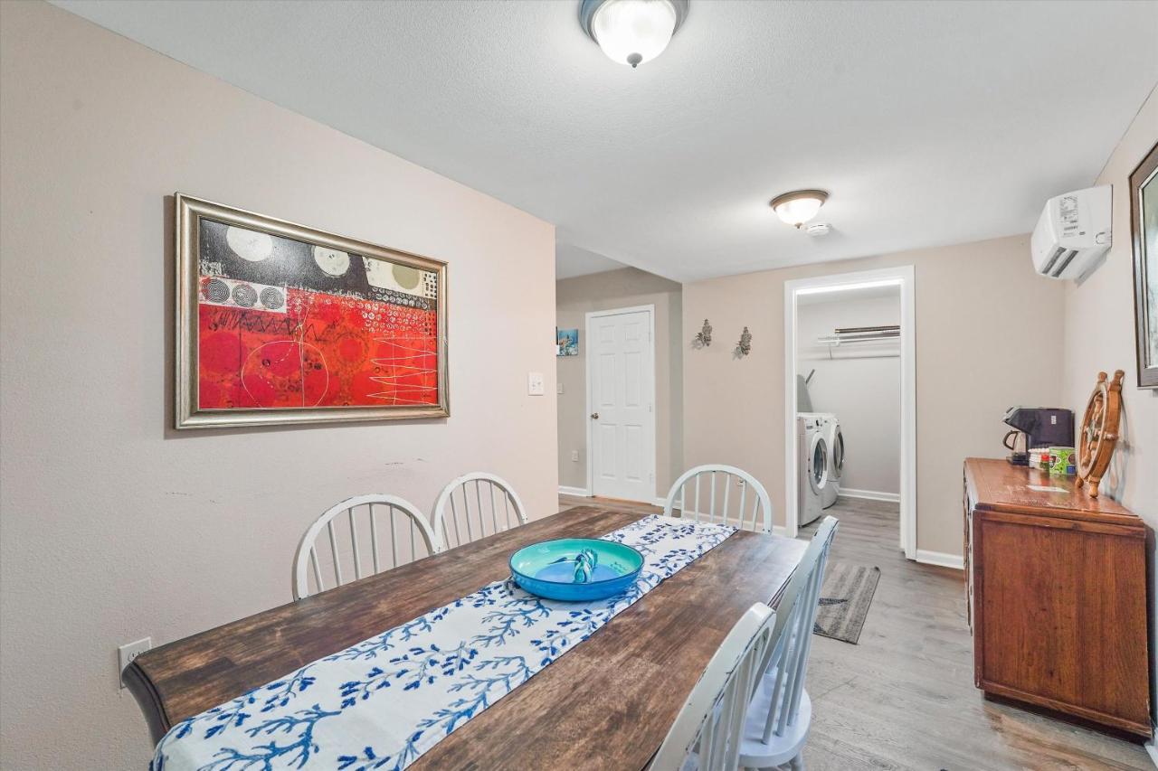 Tranquil Getaway In The Heart Of Galveston, Pets Welcome Eksteriør billede