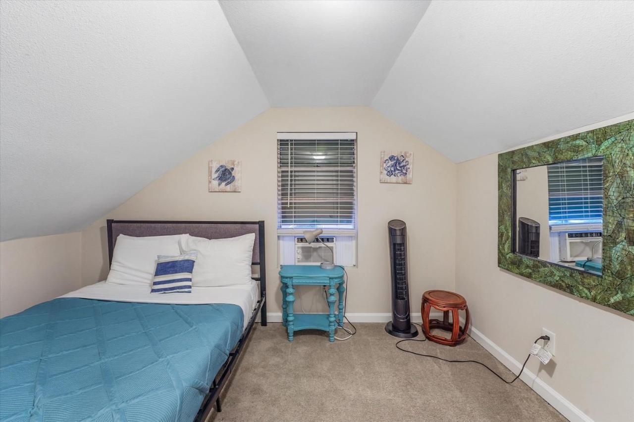 Tranquil Getaway In The Heart Of Galveston, Pets Welcome Eksteriør billede