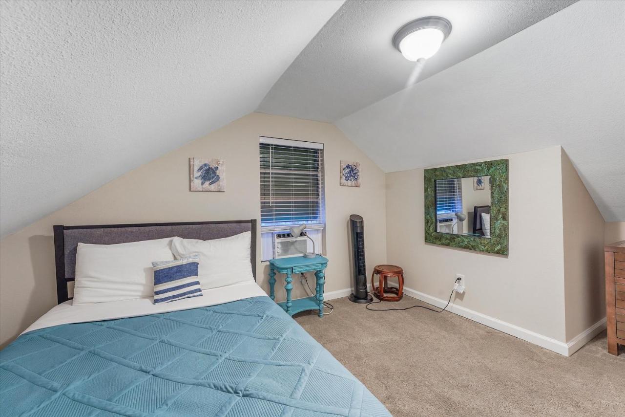Tranquil Getaway In The Heart Of Galveston, Pets Welcome Eksteriør billede